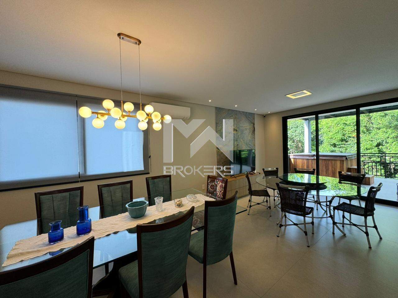 Casa em Condomínio à venda no Bosque: salas