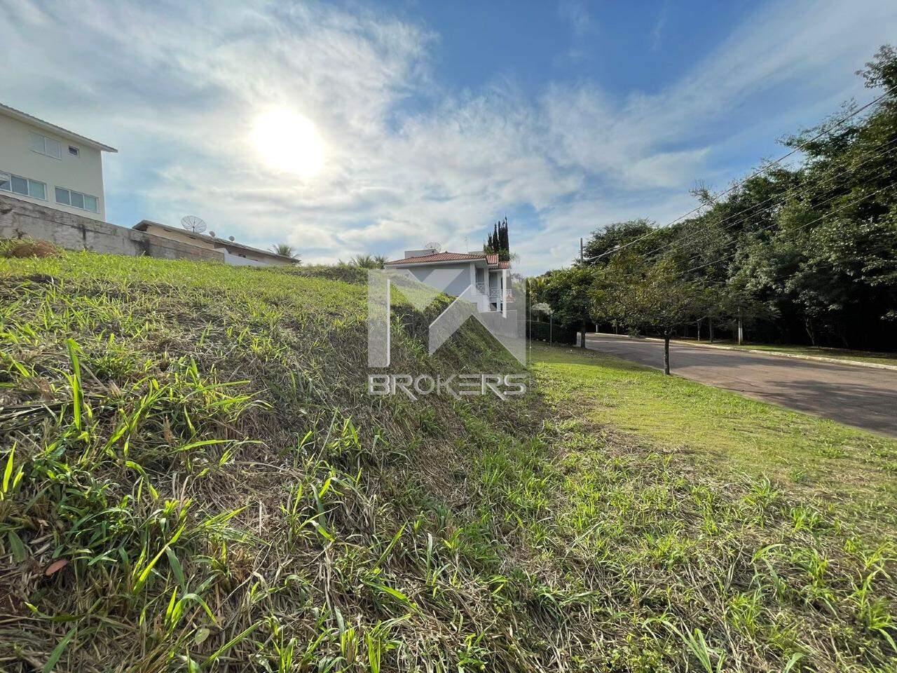 Terreno à venda no Condominio Villaggio Capriccio: terreno