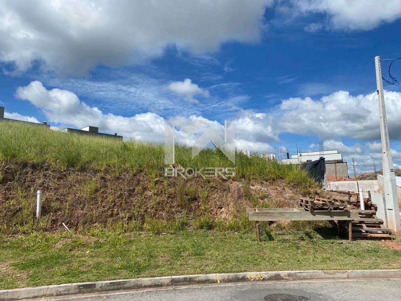Terreno à venda no Vila Nova Louveira: terreno