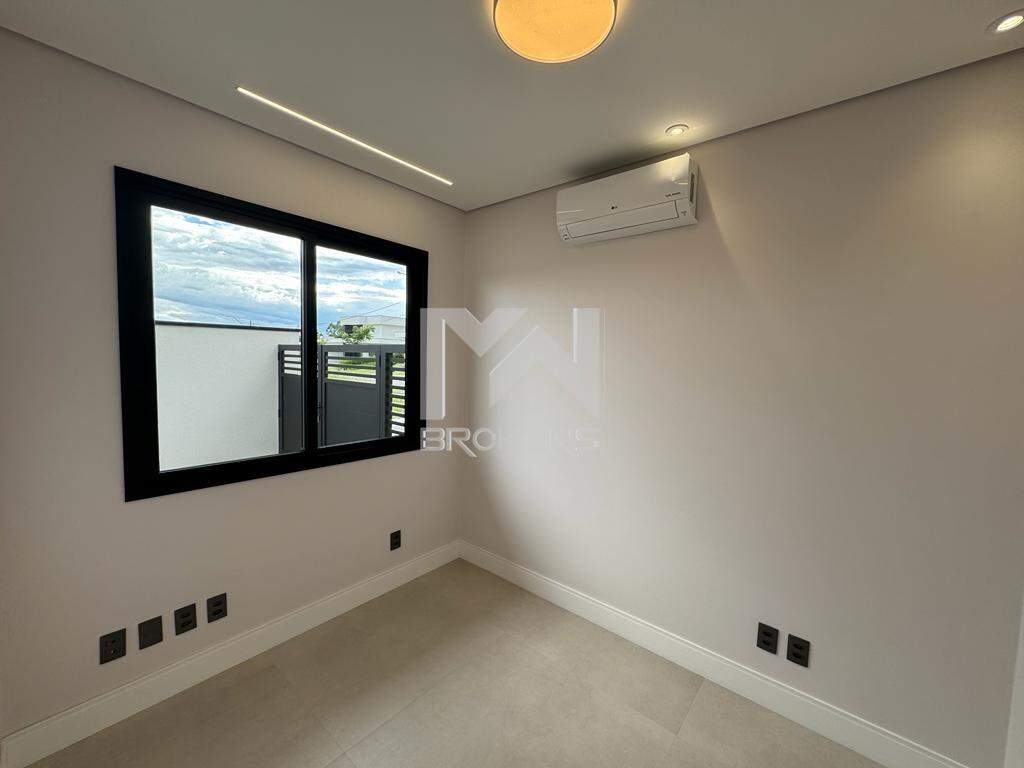 Casa em Condomínio à venda no Condomínio Campo de Toscana: escritório