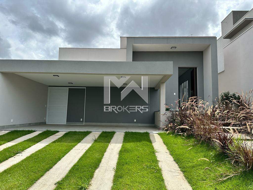 Casa em Condomínio à venda no Fazenda Santana: Frente