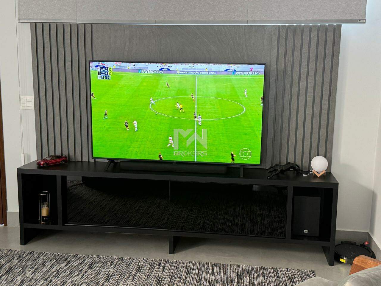 Casa em Condomínio à venda no Fazenda Santana: 