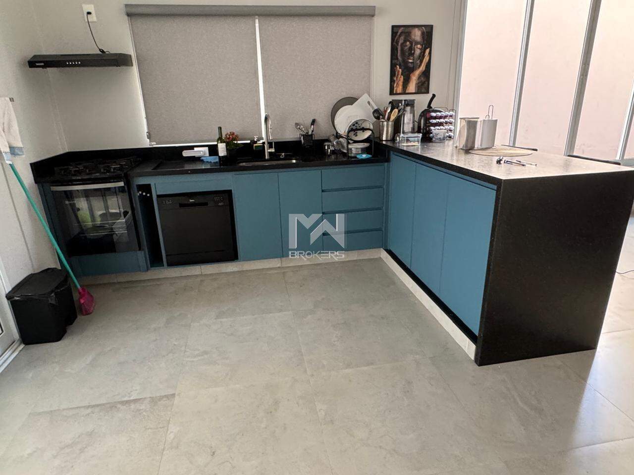 Casa em Condomínio à venda no Fazenda Santana: 