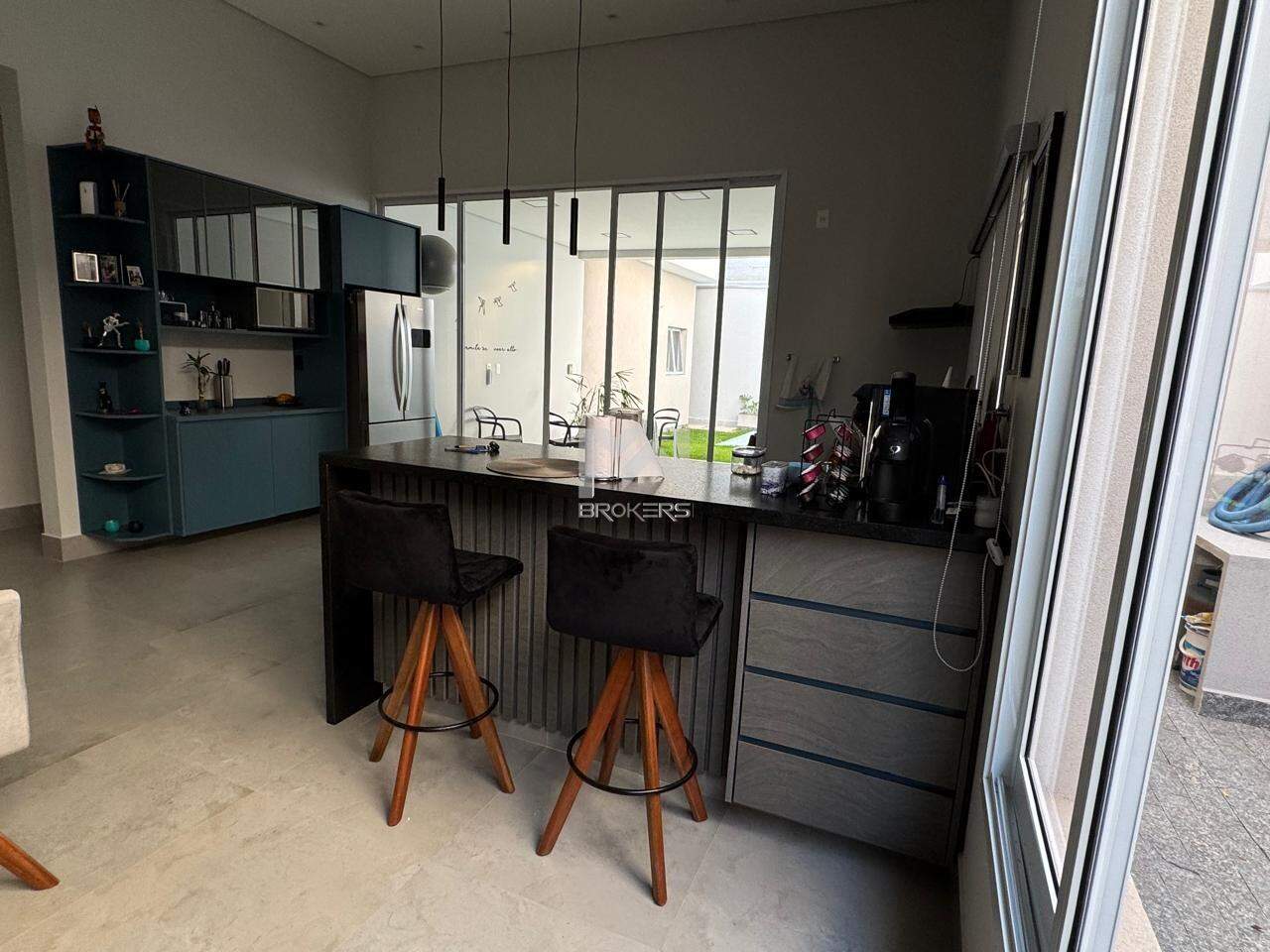 Casa em Condomínio à venda no Fazenda Santana: 