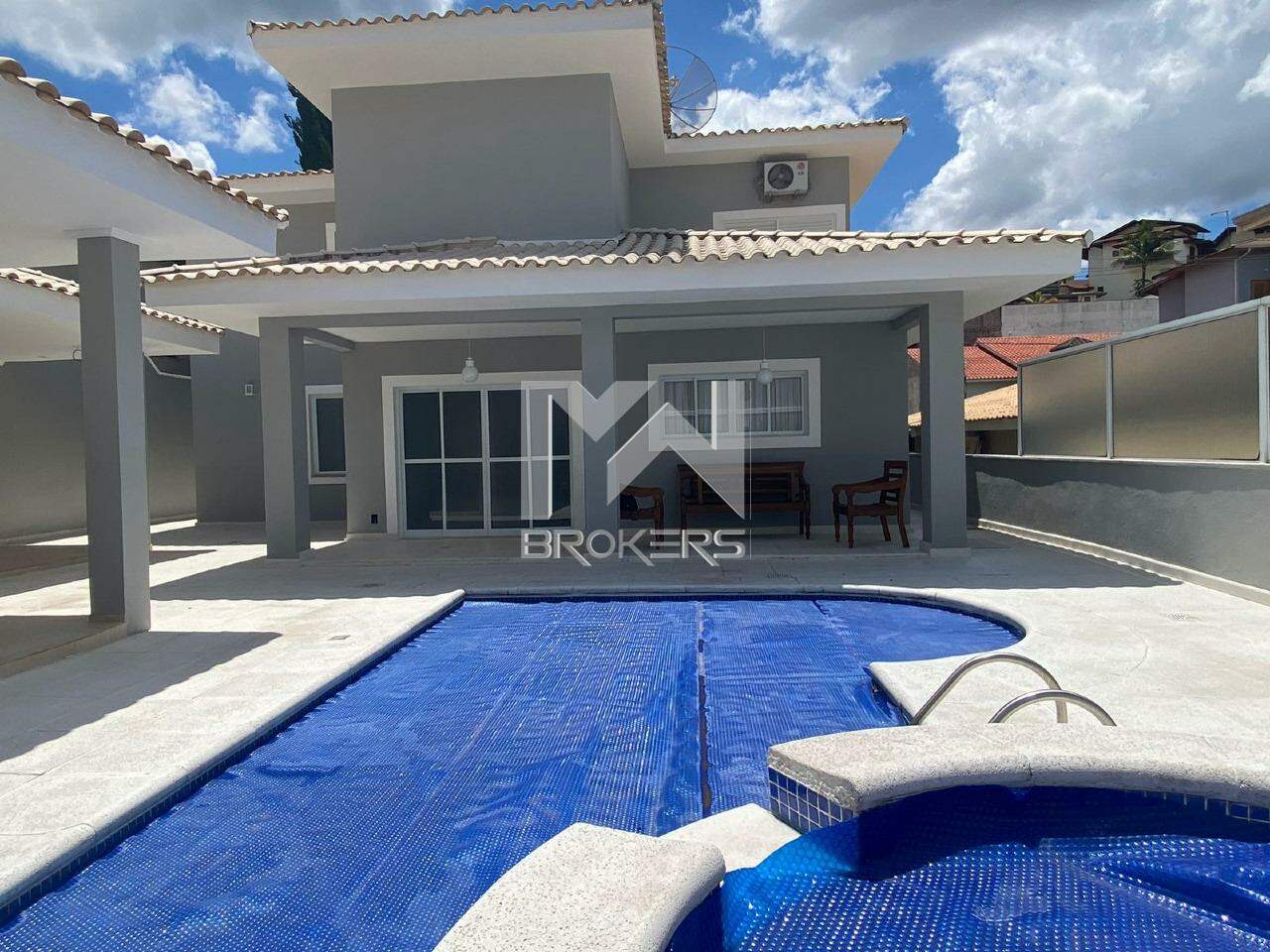 Casa em Condomínio à venda no Condominio Villaggio Capriccio: fachada dos fundos