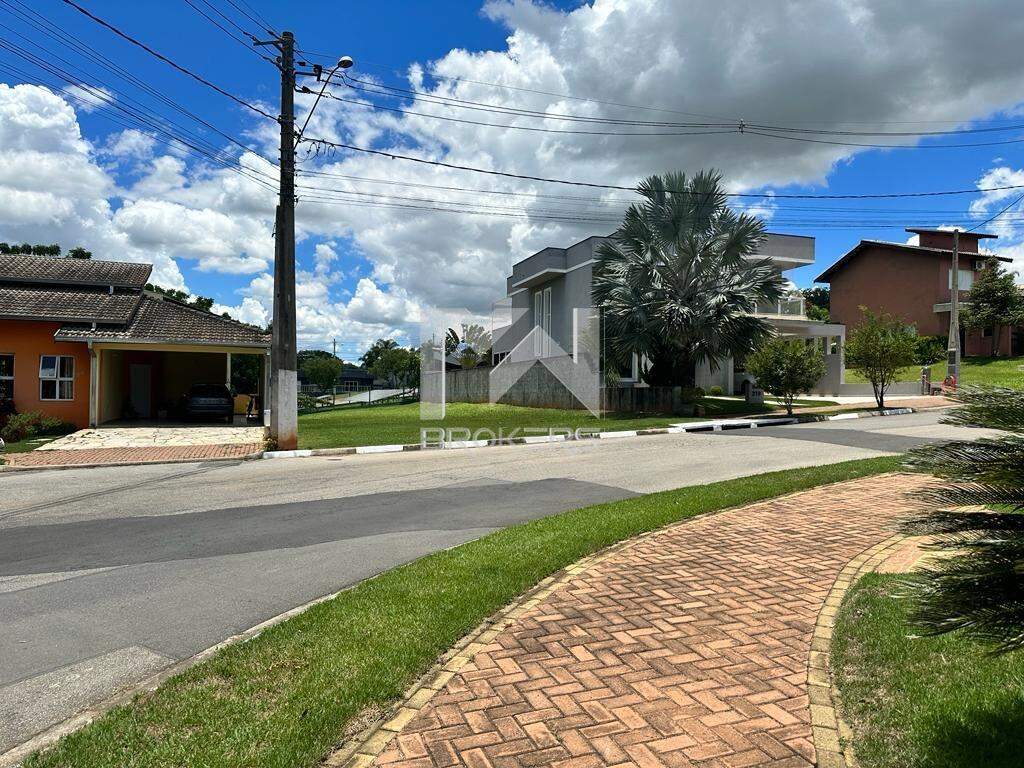 Terreno à venda no Condomínio Reserva dos Vinhedos: Rua 