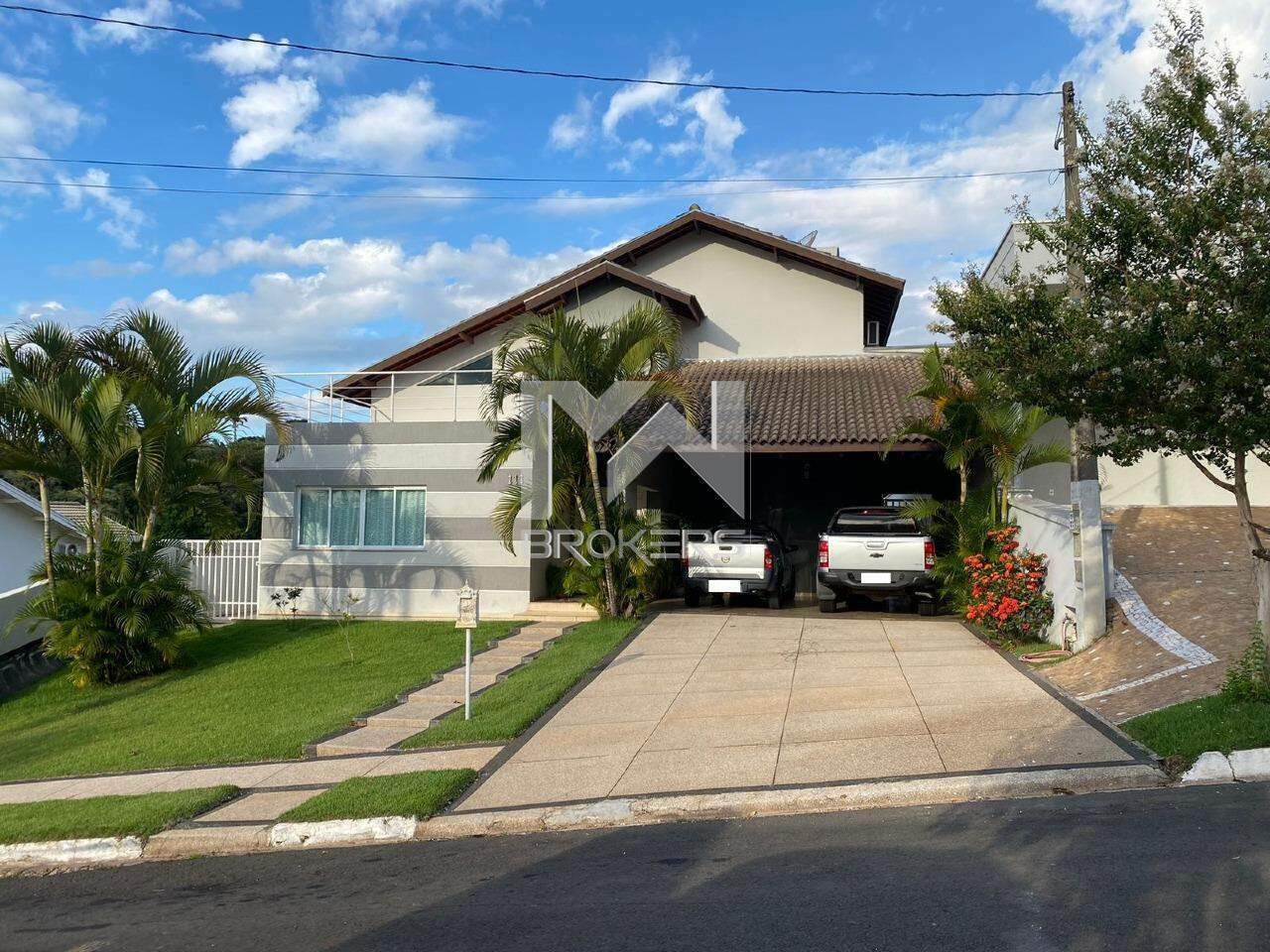 Casa em Condomínio à venda no Condomínio Terras de Vinhedo: fachada