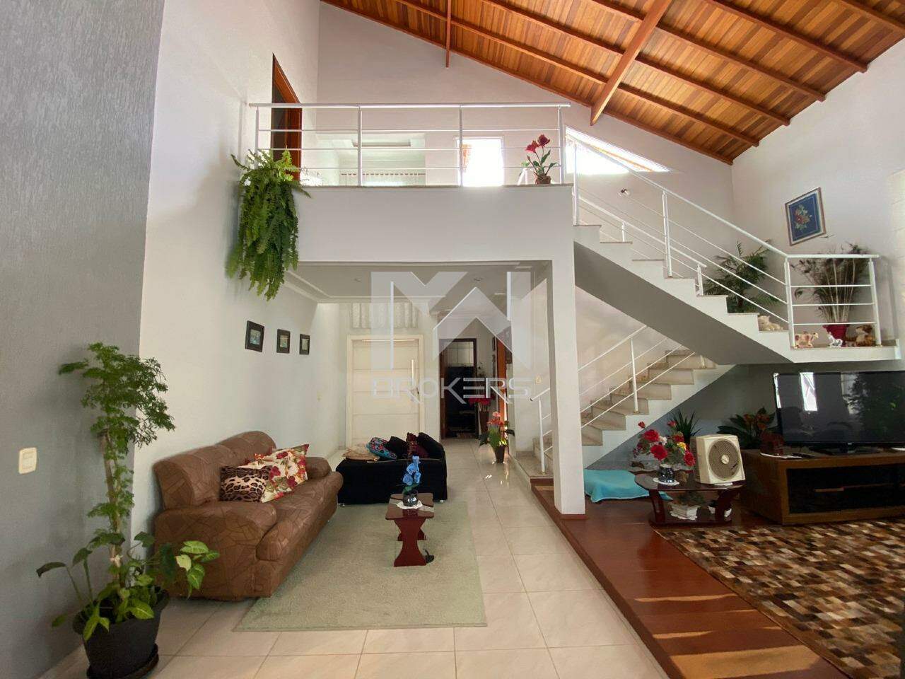 Casa em Condomínio à venda no Condomínio Terras de Vinhedo: salas