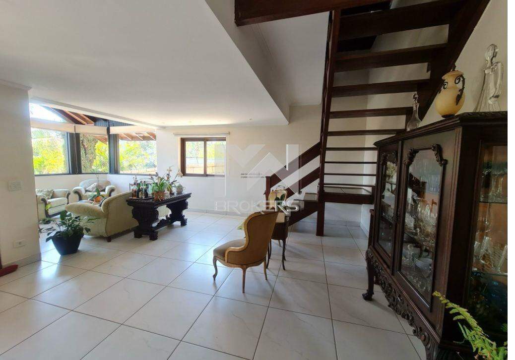 Casa em Condomínio à venda no Condomínio Marambaia: salas