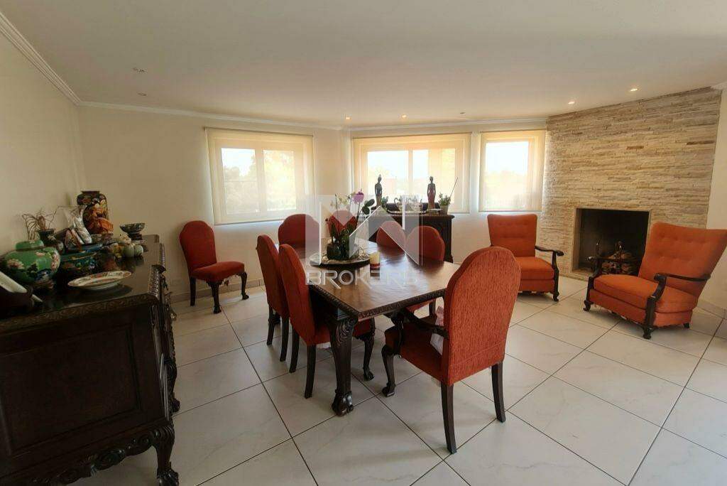 Casa em Condomínio à venda no Condomínio Marambaia: salas