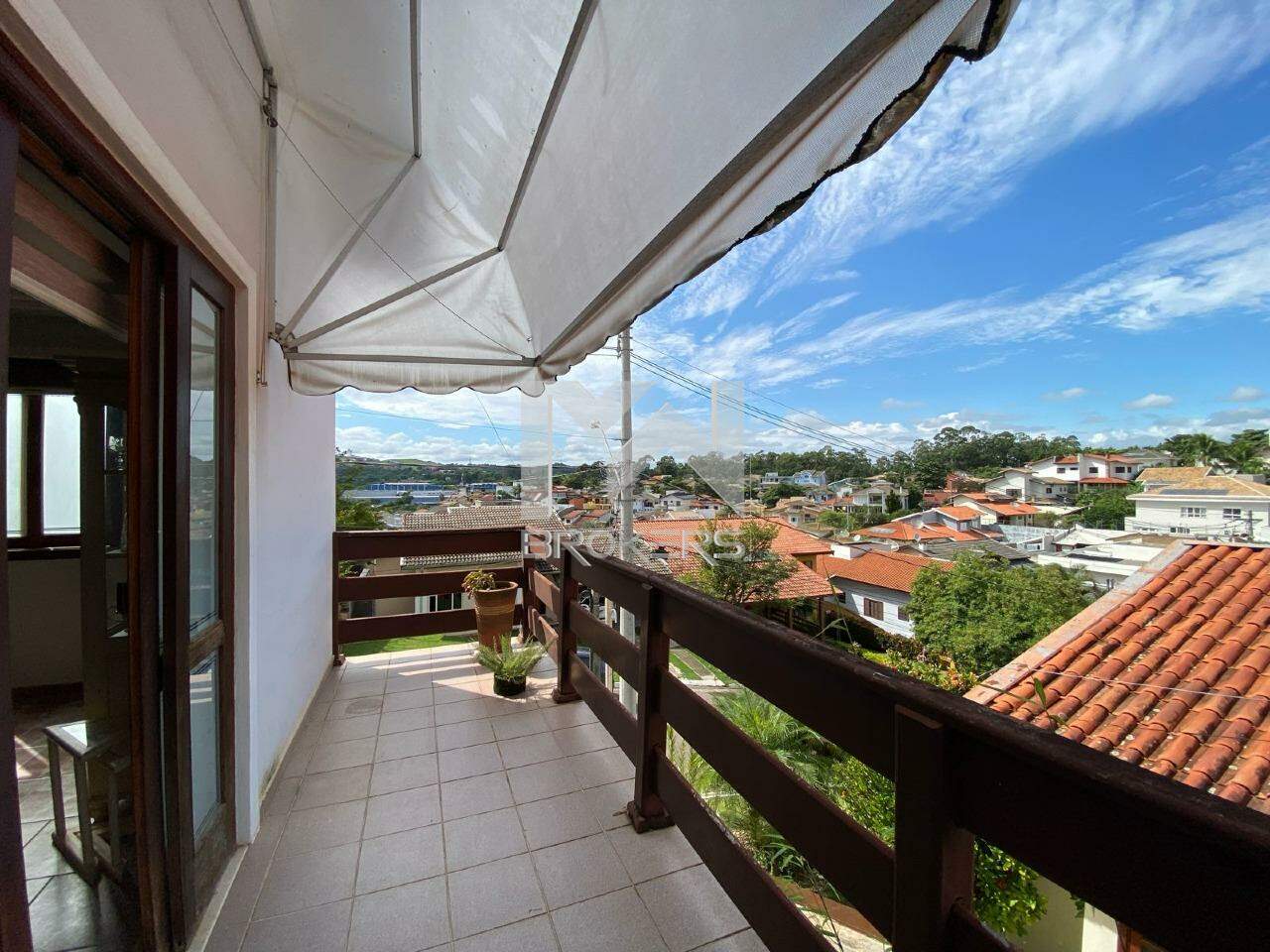 Casa em Condomínio à venda no Condominio Villaggio Capriccio: varanda