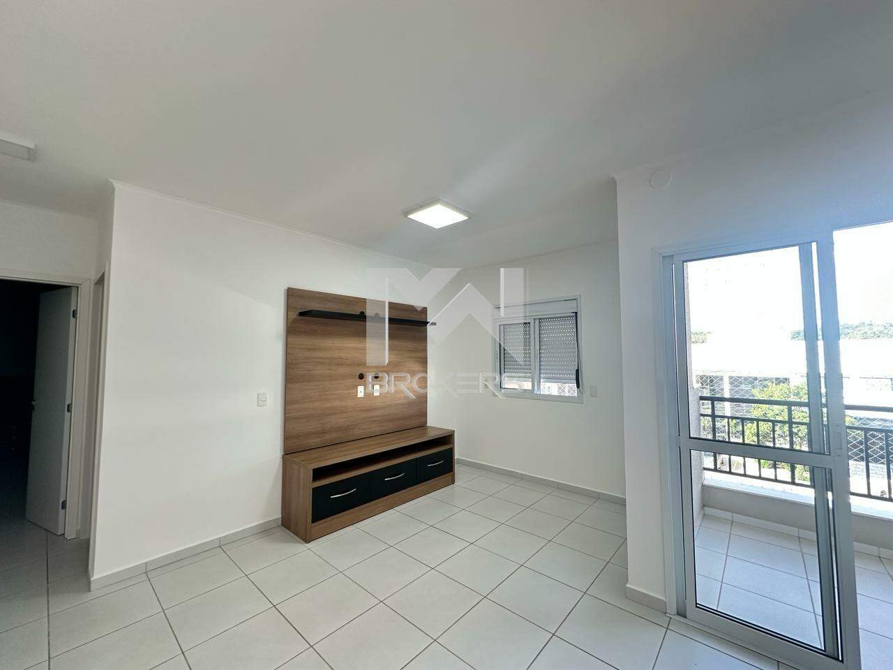 Apartamento à venda no Vista Alegre: Sala ampliada