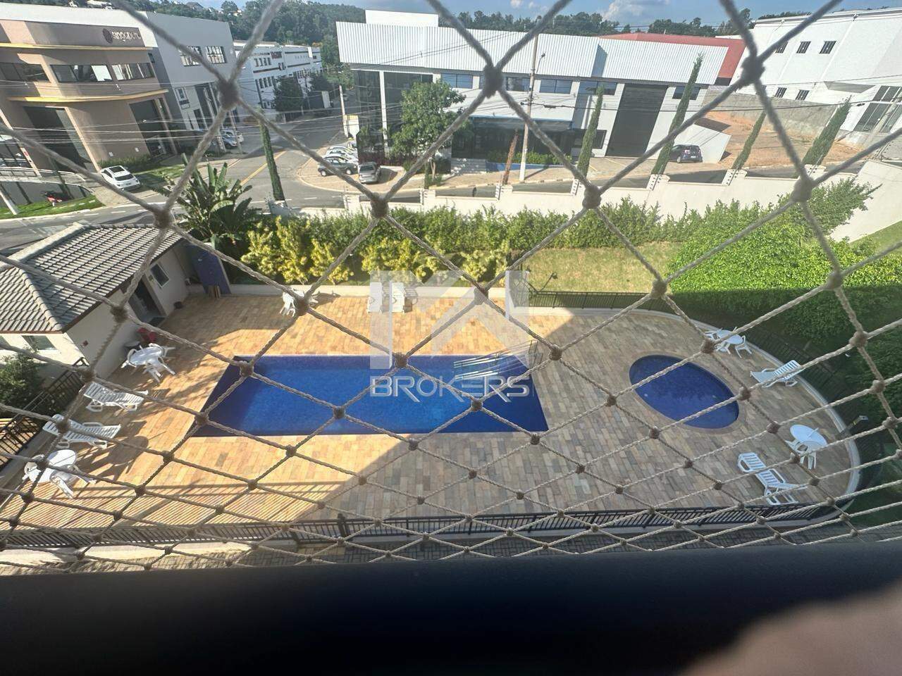 Apartamento à venda no Vista Alegre: Piscina