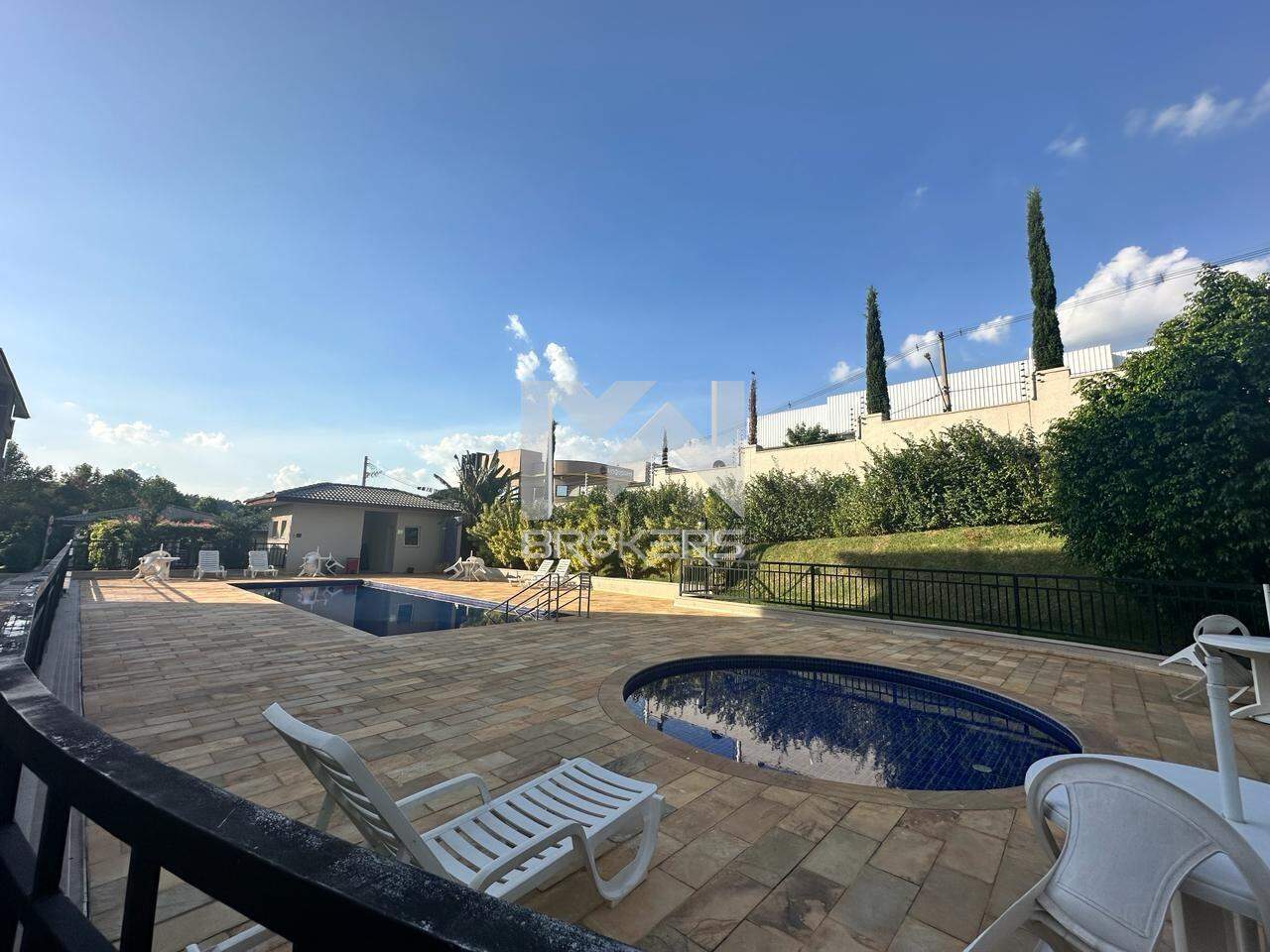 Apartamento à venda no Vista Alegre: Piscina