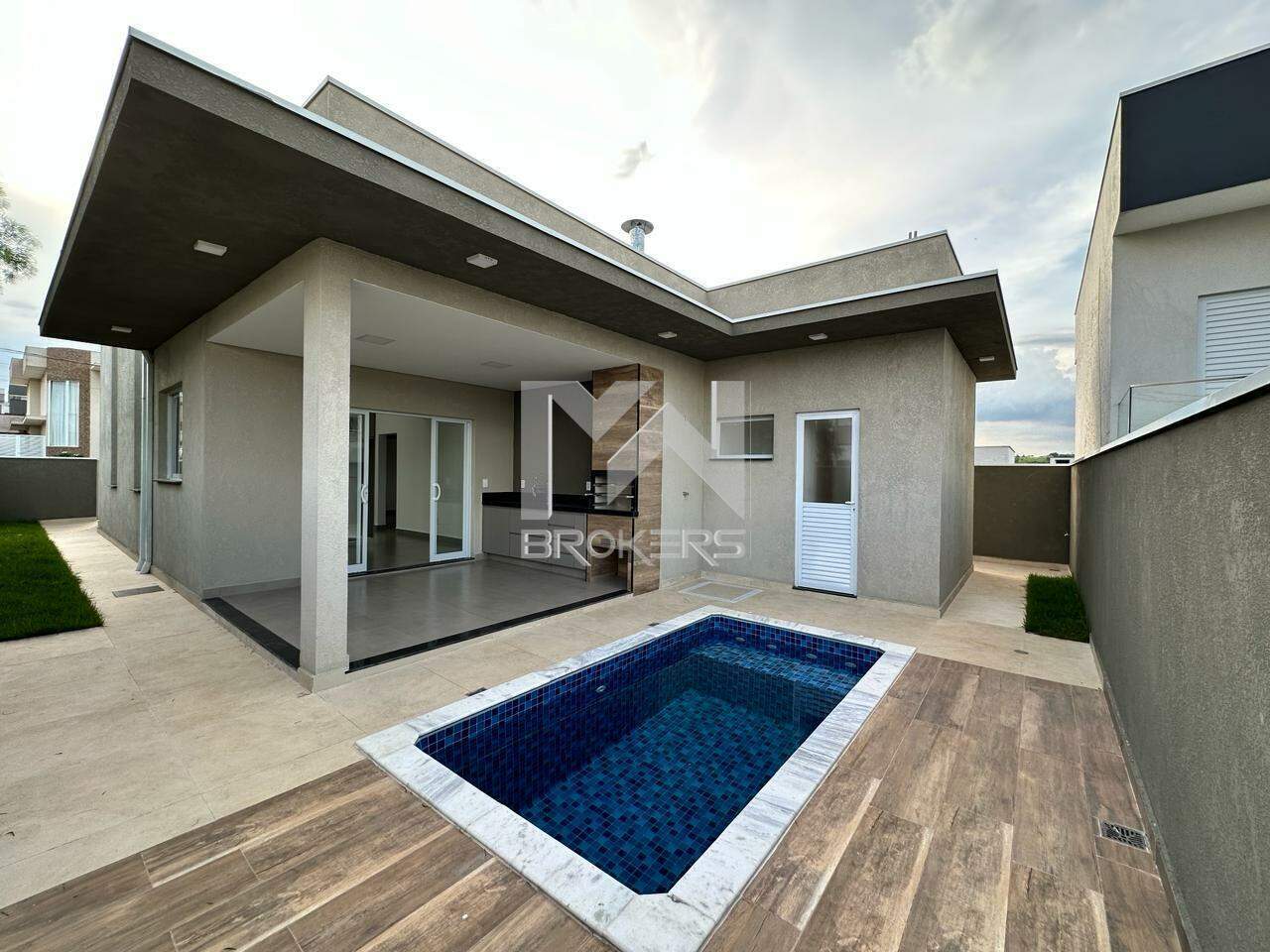 Casa em Condomínio à venda no Jardim São Marcos: Piscina