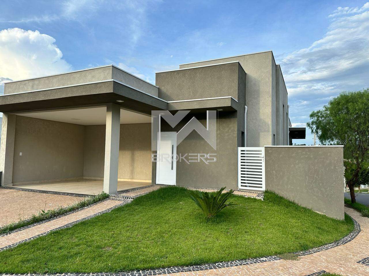 Casa em Condomínio à venda no Jardim São Marcos: Frente