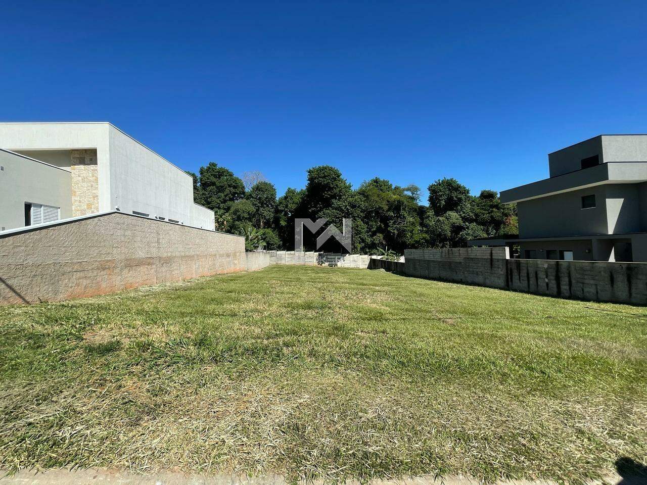Terreno à venda no Terras de Santa Teresa: Frente