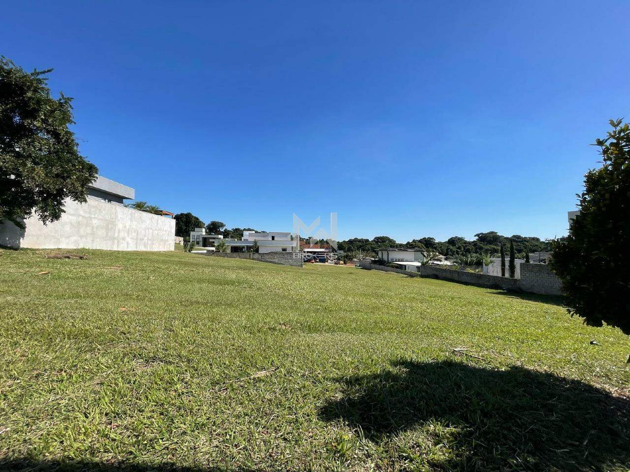 Terreno à venda no Terras de Santa Teresa: Frente