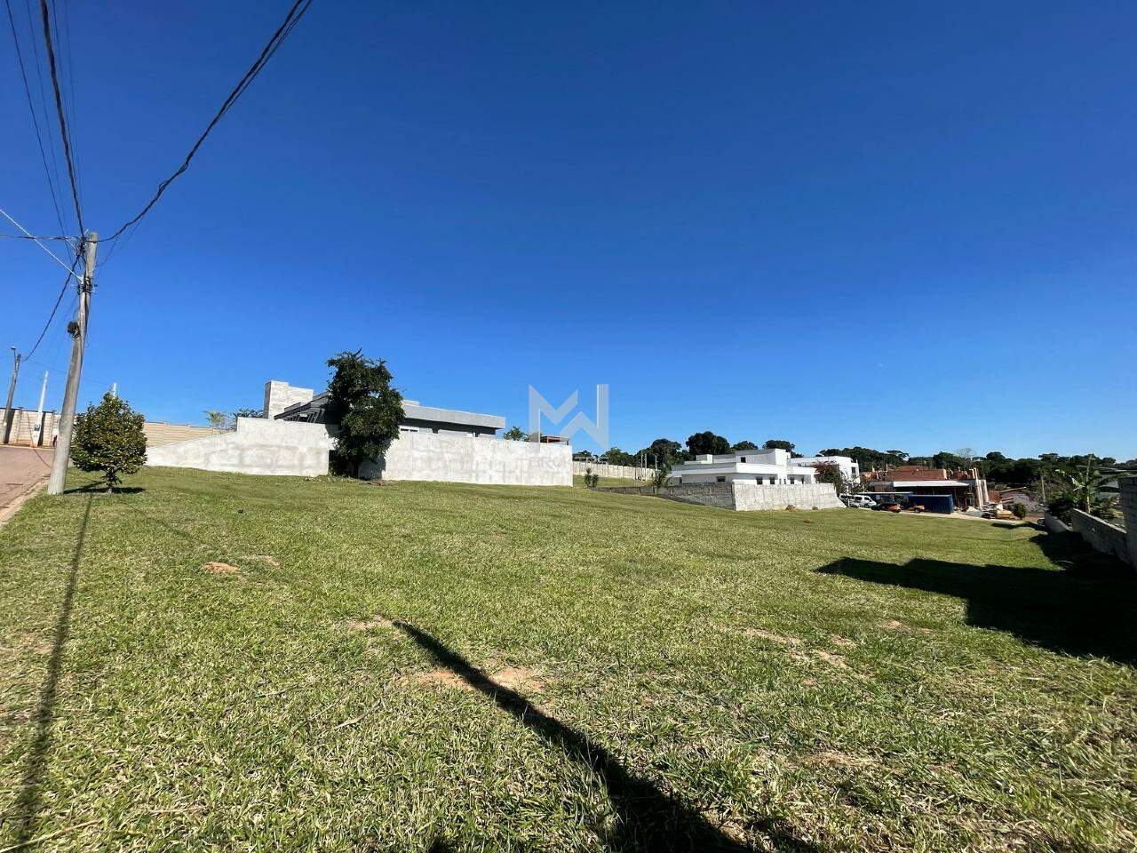 Terreno à venda no Terras de Santa Teresa: Frente