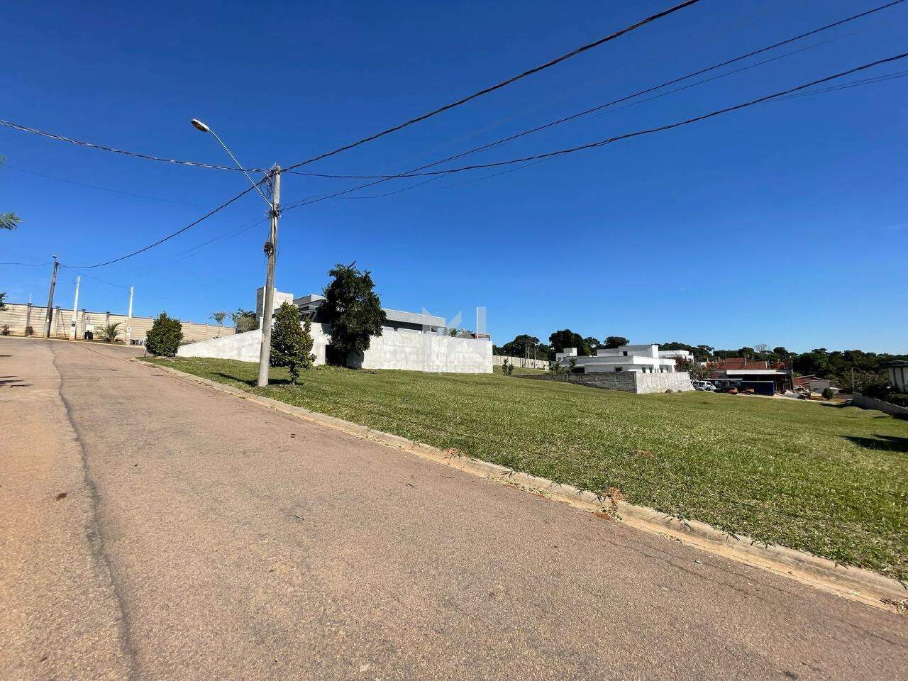 Terreno à venda no Terras de Santa Teresa: Rua