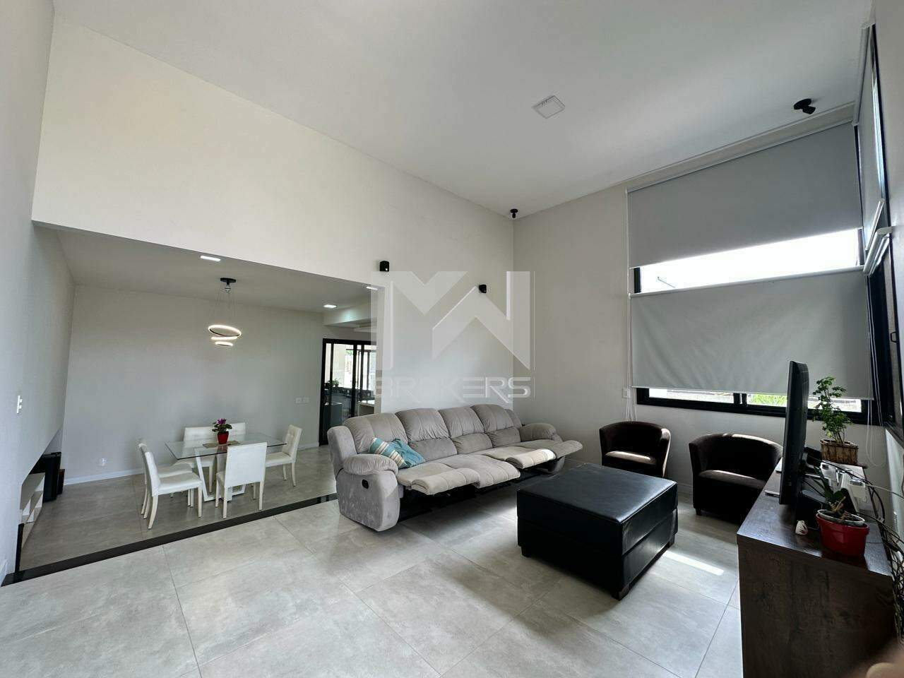 Casa em Condomínio à venda no Terras de Santa Teresa: Sala