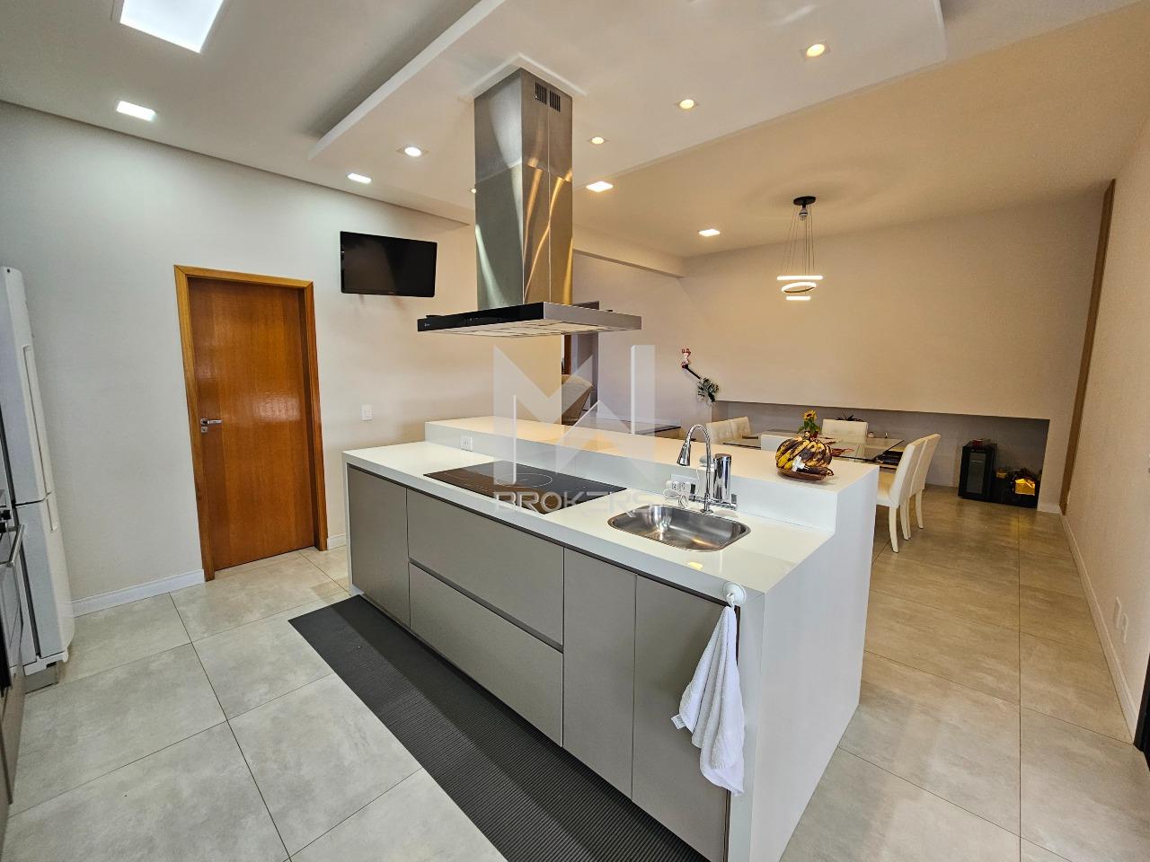 Casa em Condomínio à venda no Terras de Santa Teresa: cozinha