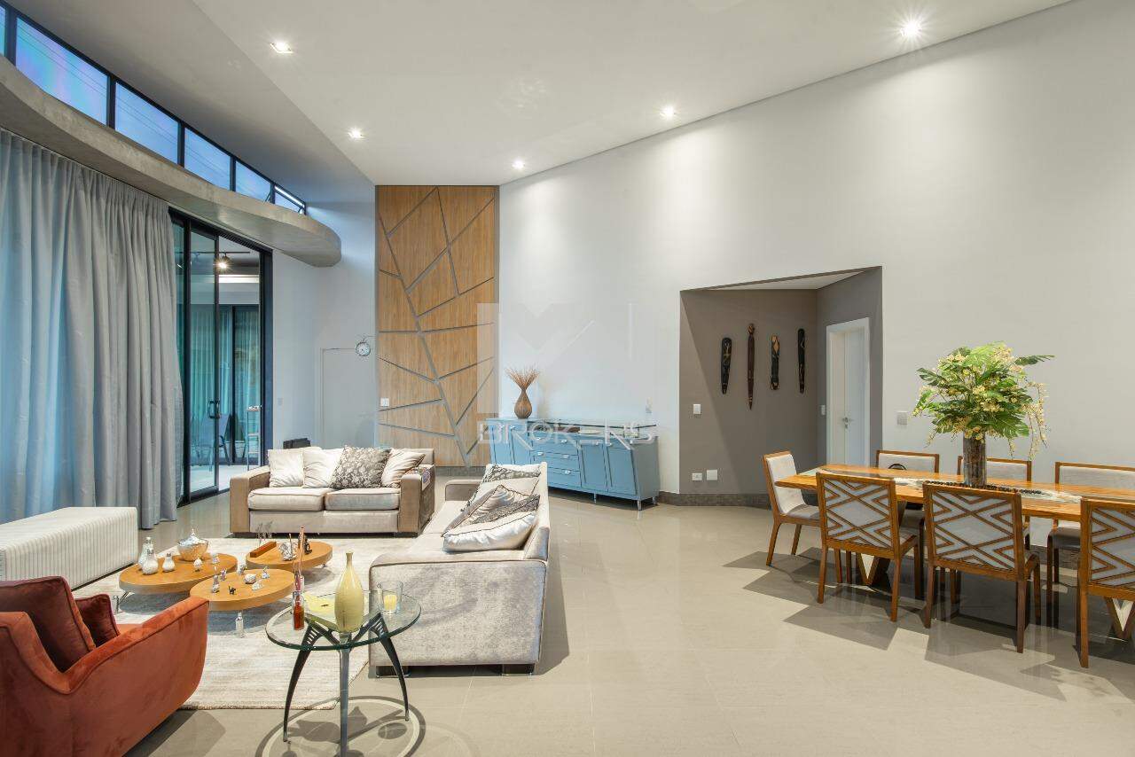 Casa em Condomínio à venda no Condomínio São Joaquim: salas