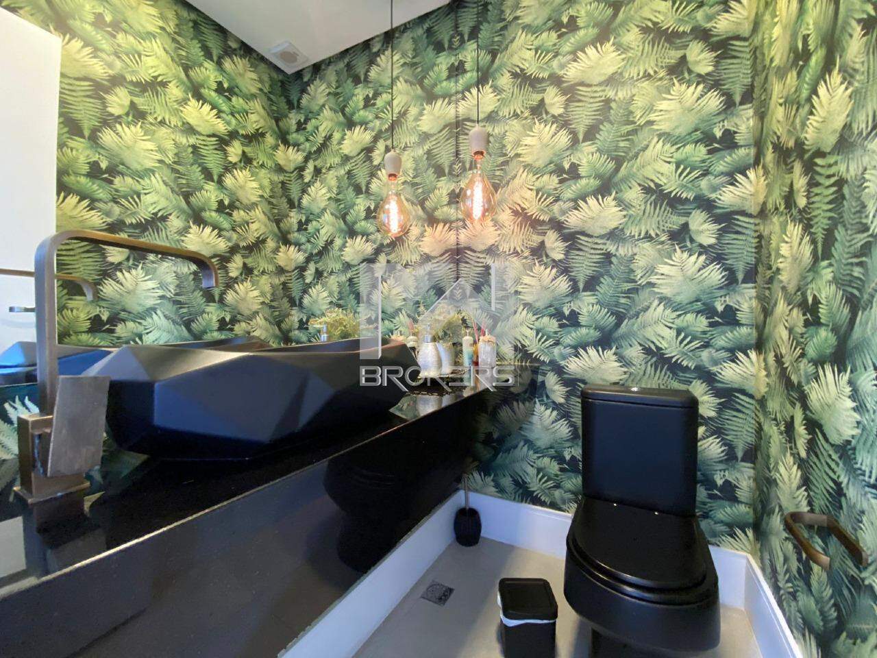 Casa em Condomínio à venda no Condomínio Santa Isabel: lavabo