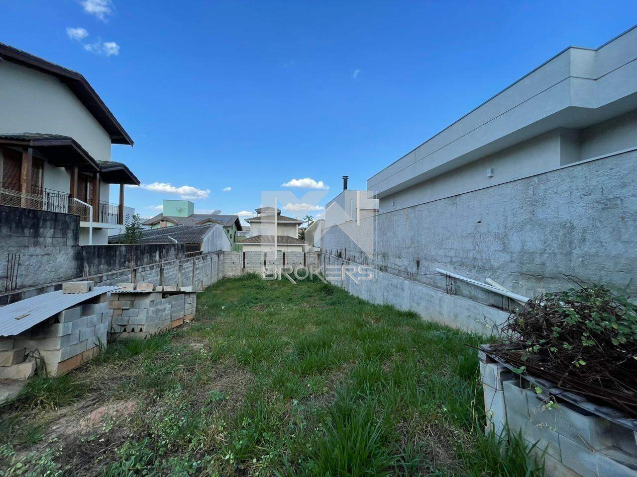 Terreno à venda no Condominio Villaggio Capriccio: terreno