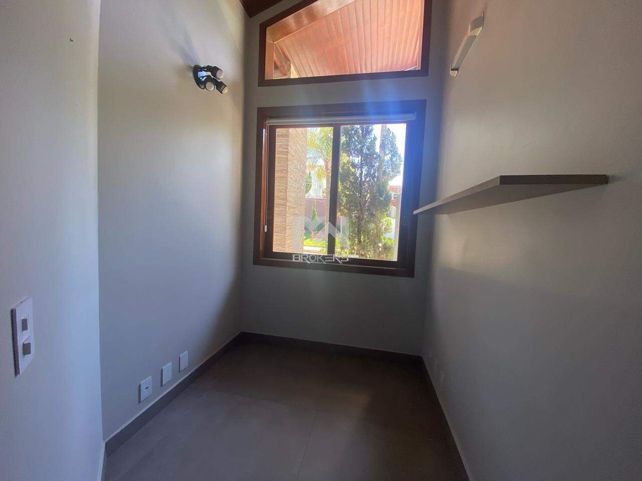 Casa em Condomínio à venda no Condomínio Ouro Verde: 