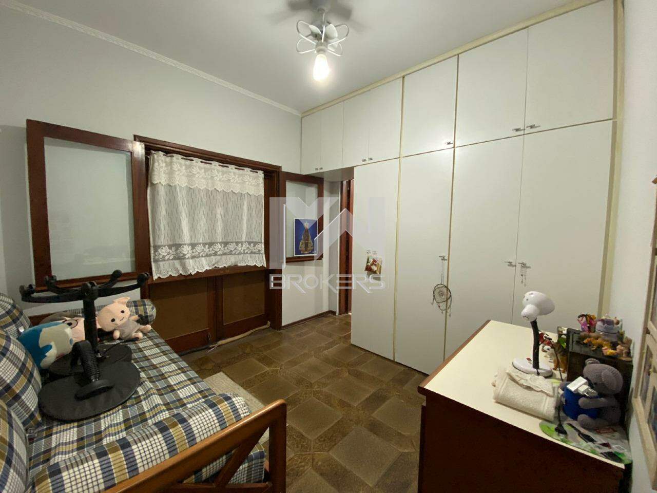 Casa em Condomínio à venda no Condomínio Marambaia: quarto 1