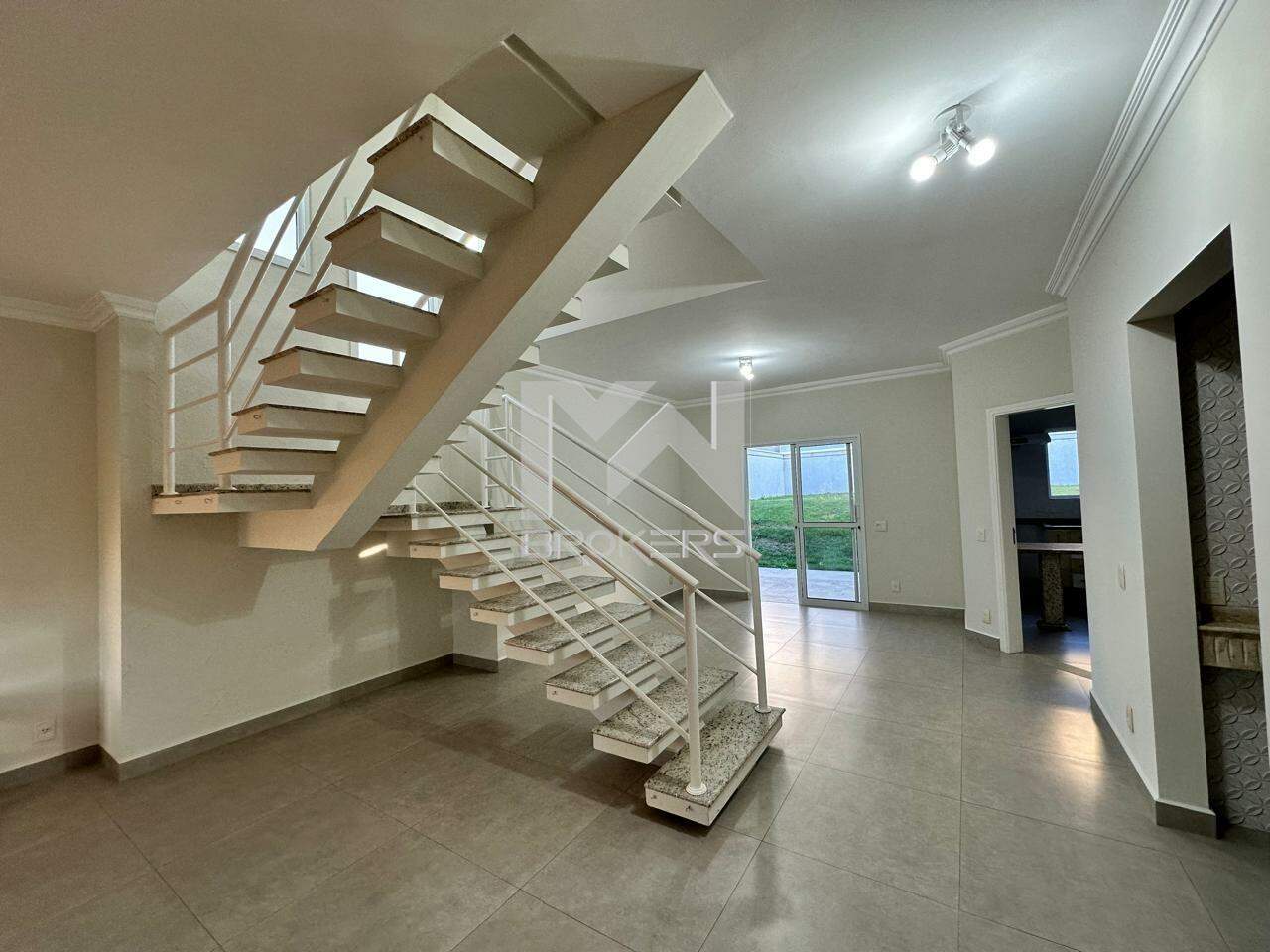 Casa em Condomínio à venda no Loteamento Recanto dos Paturis: Sala