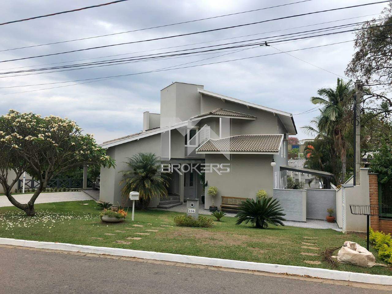 Casa em Condomínio à venda no Condomínio Vista Alegre: fachada