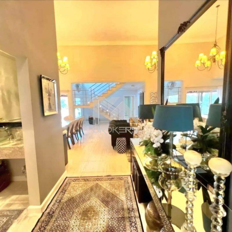 Casa em Condomínio à venda no Terras de Santa Teresa: hall de entrada