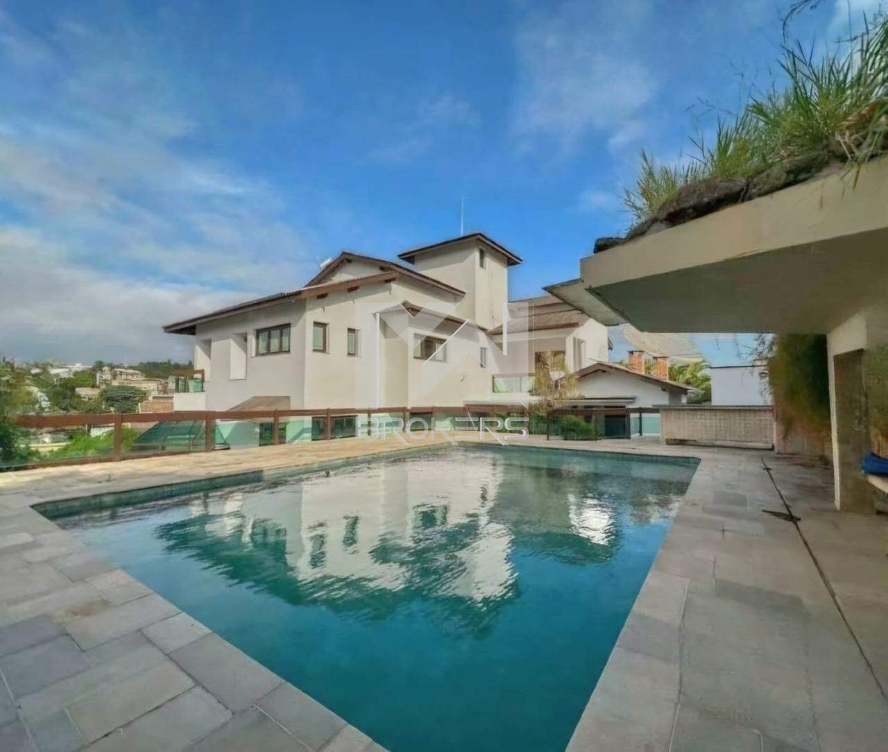 Casa em Condomínio à venda no Condomínio Marambaia: piscina