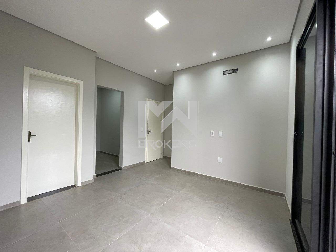 Casa em Condomínio à venda no Vila Nova Louveira: suíte master - térreo