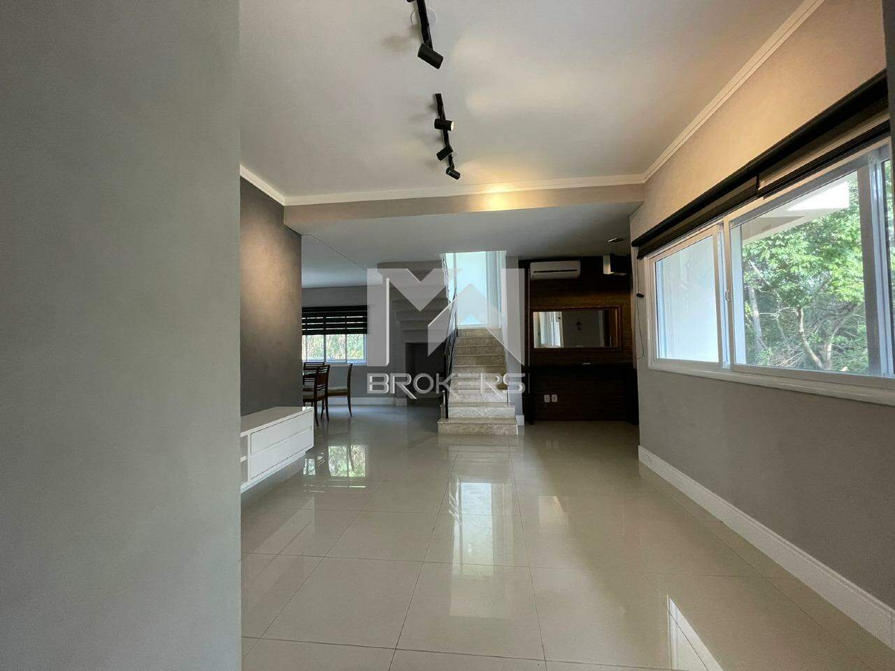 Casa em Condomínio à venda no Condominio Villaggio Capriccio: salas