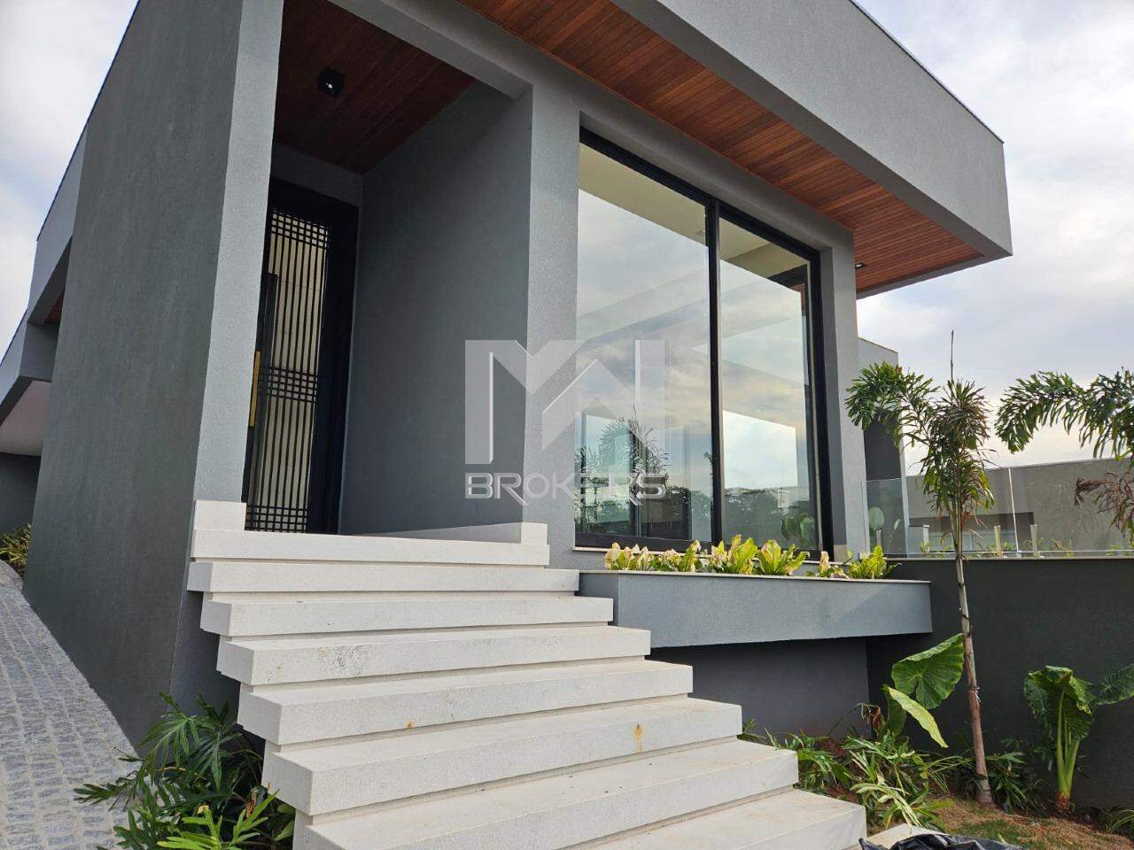 Casa em Condomínio para aluguel no Condomínio Marambaia: Entrada