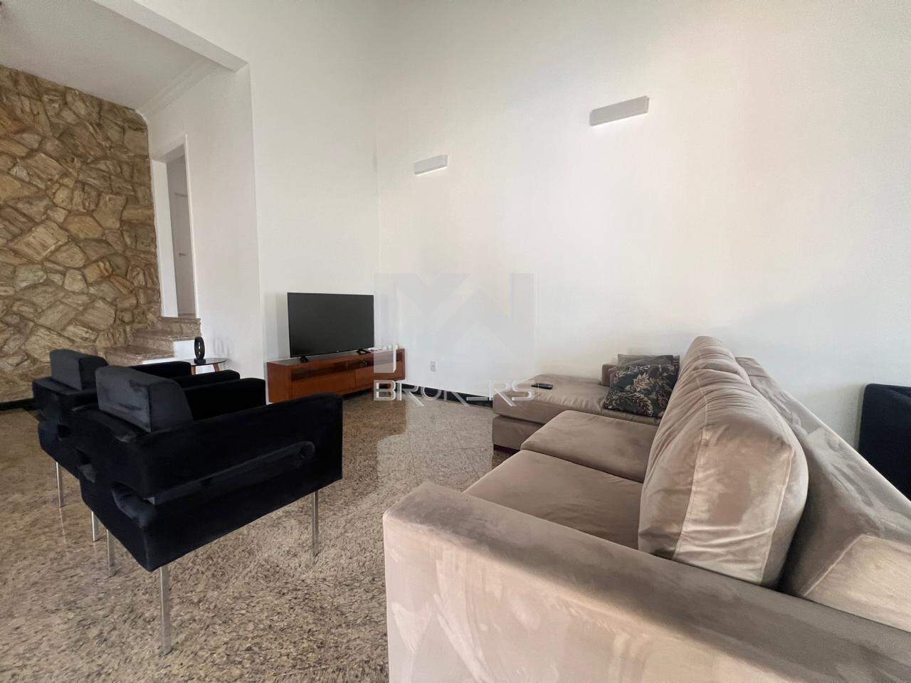 Casa em Condomínio à venda no Condomínio Vista Alegre: sala de estar