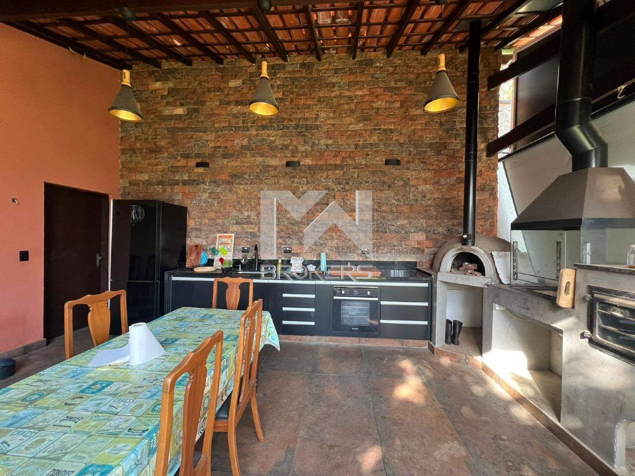 Casa em Condomínio à venda no Condomínio Vista Alegre: área gourmet