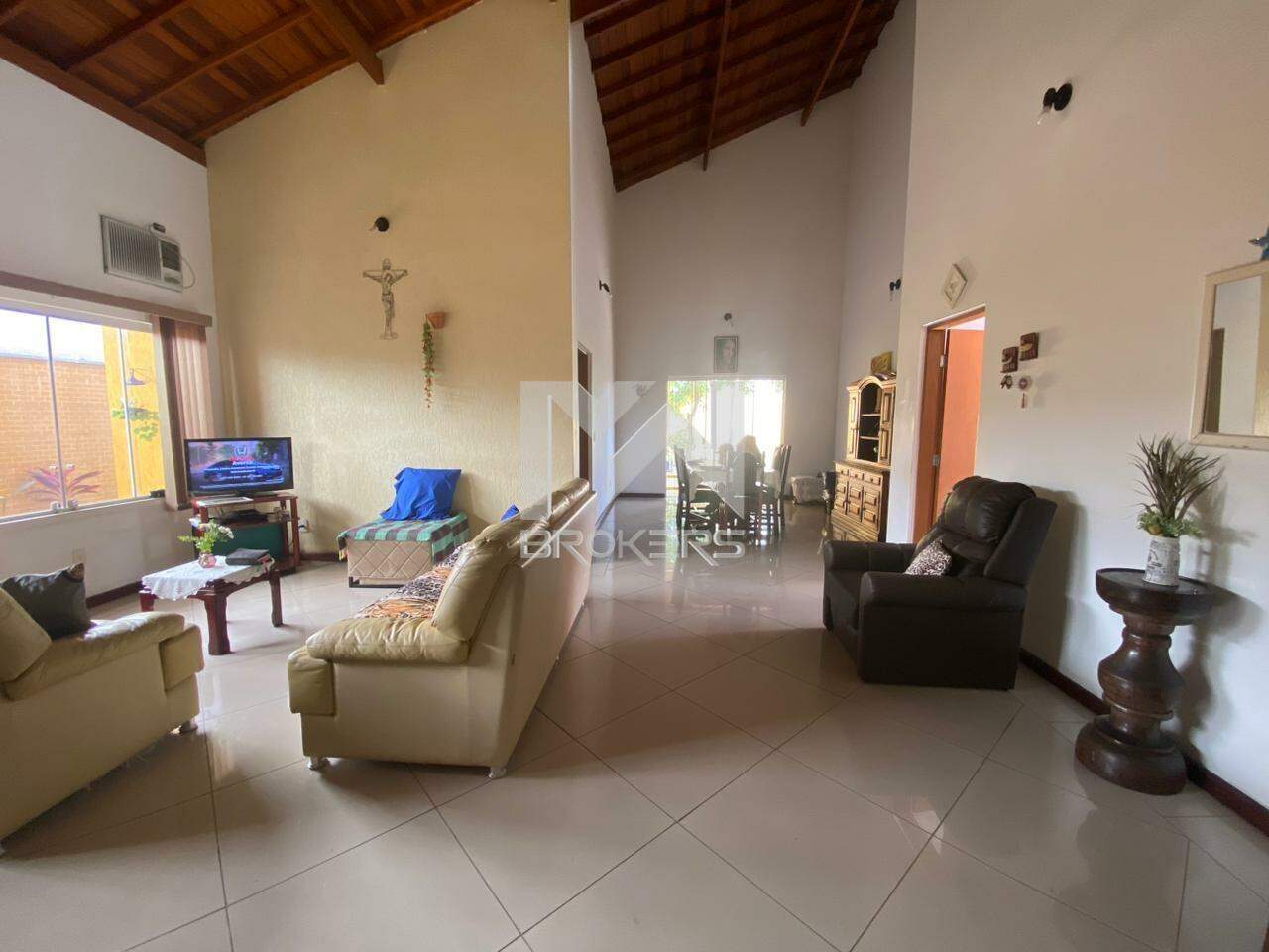 Casa em Condomínio à venda no Condomínio Terras de Vinhedo: salas