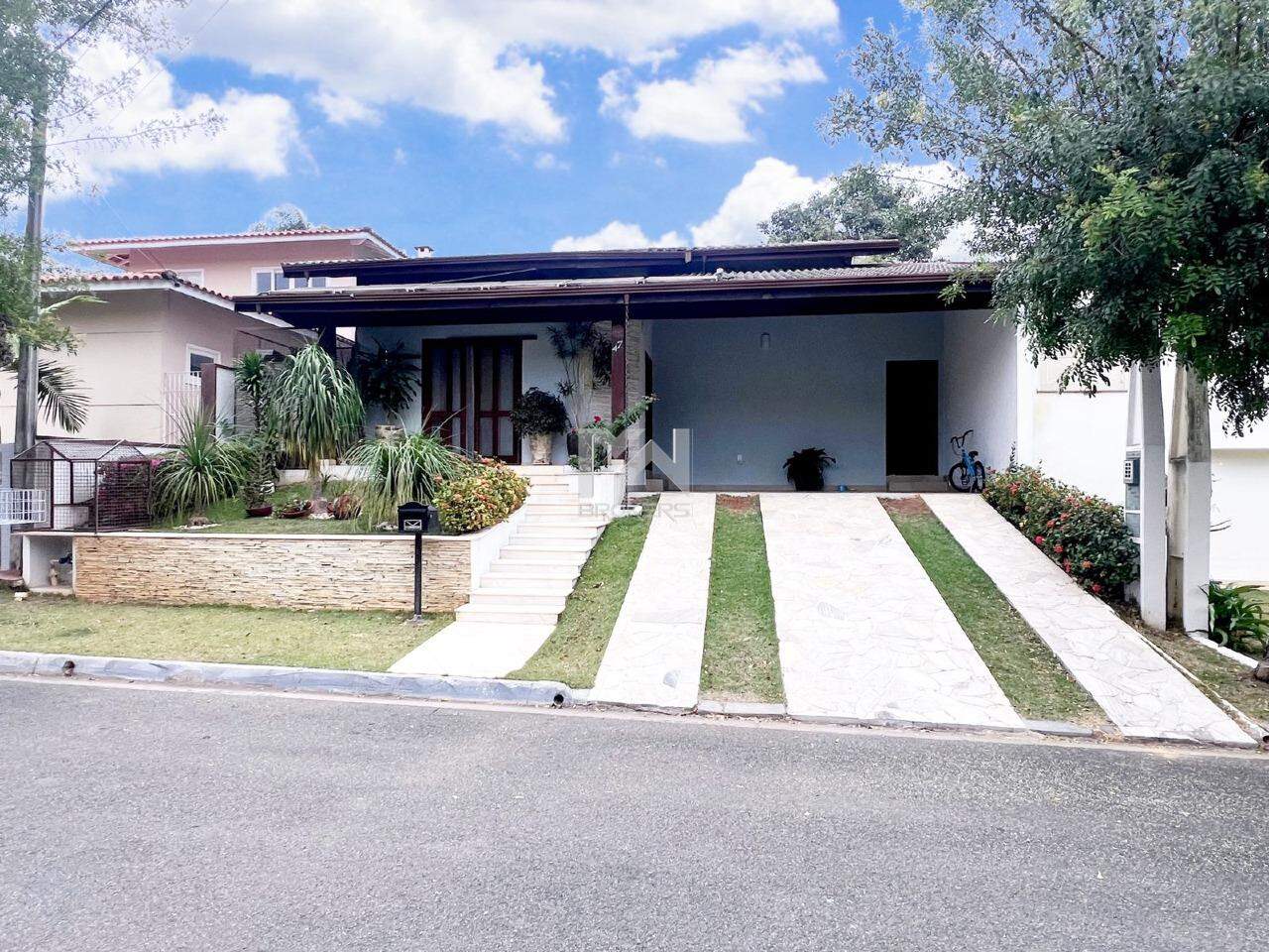 Casa em Condomínio à venda no Condomínio Jardim das Palmeiras: fachada