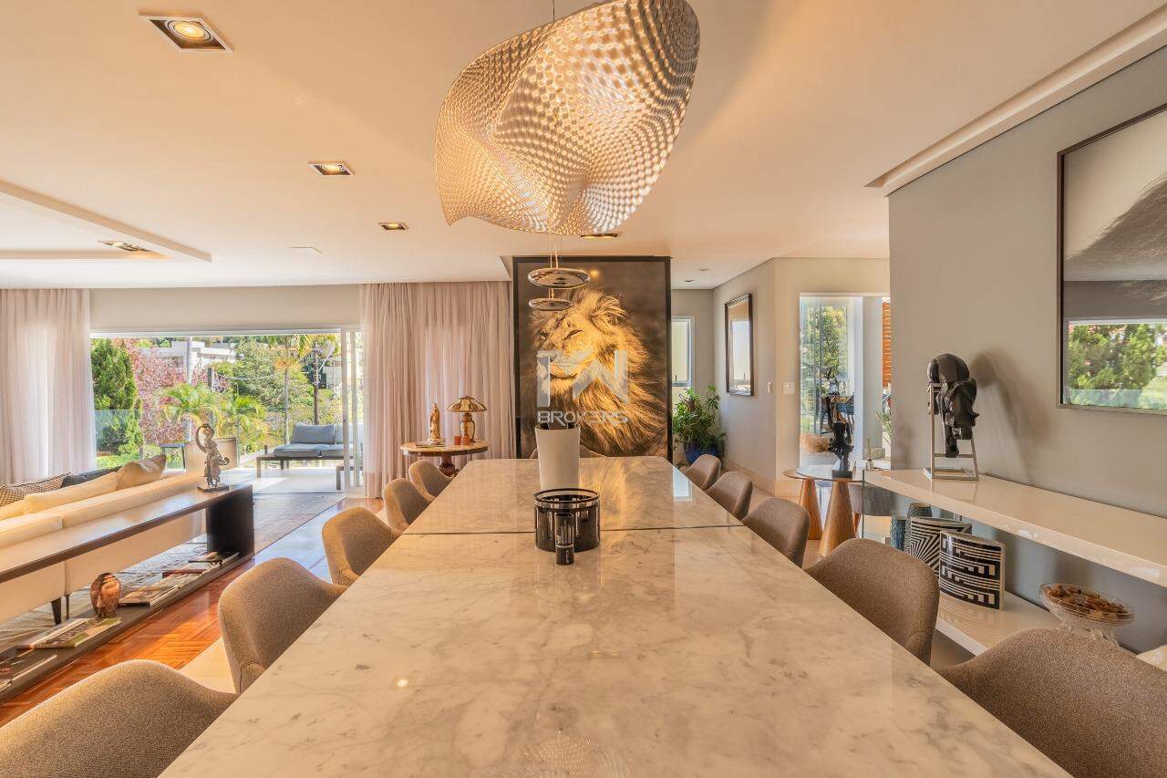 Casa em Condomínio à venda no Condomínio Marambaia: salas