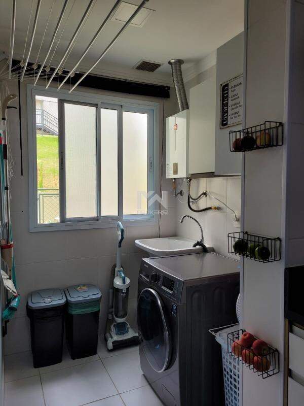 Apartamento à venda no Vista Alegre: Lavanderia