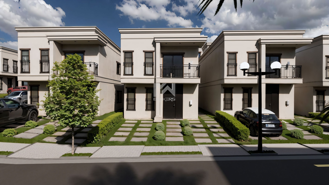 Casa em Condomínio à venda no Pinheirinho: 