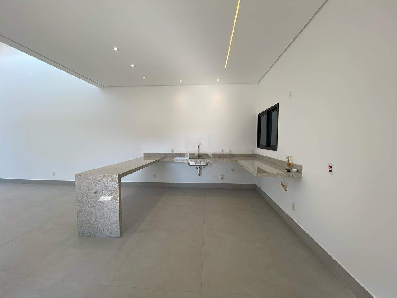 Casa à venda no Pinheirinho: cozinha