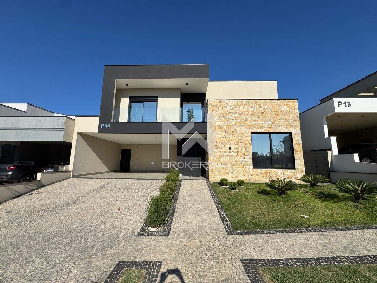 Casa em Condomínio à venda no Roncáglia: fachada