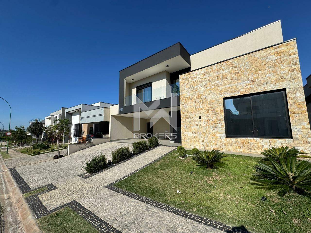 Casa em Condomínio à venda no Roncáglia: fachada