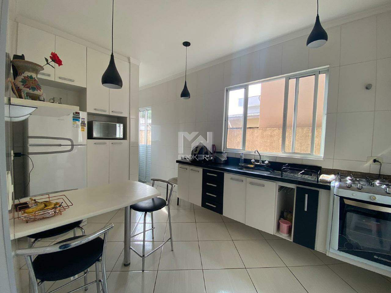 Casa em Condomínio à venda no Santa Claudina: cozinha