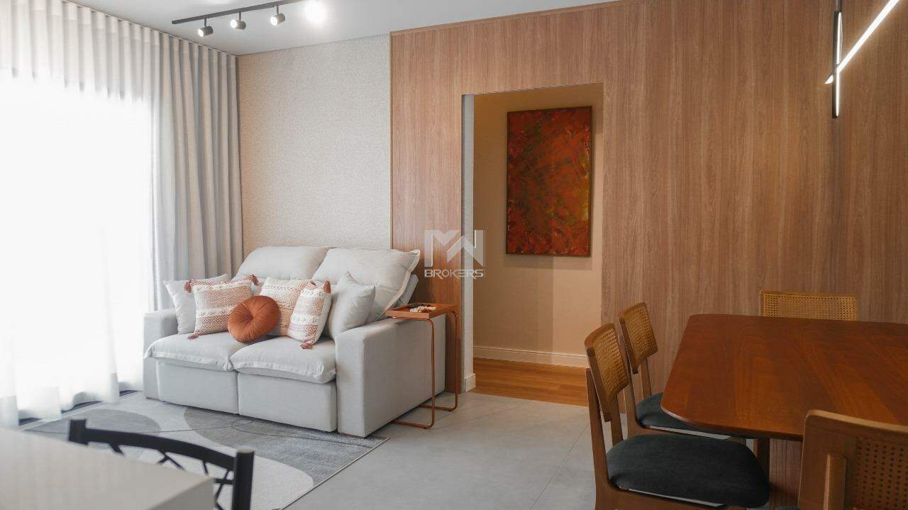 Apartamento à venda no Centro: DECORADO - salas